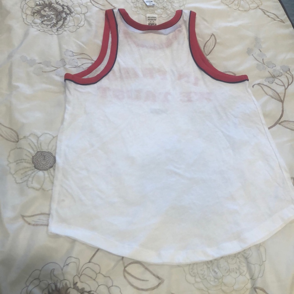 Pink Tank - Picture 3 of 4